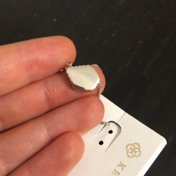 $ firm no offers Kendra Scott Tess Necklace - Picture 5 of 5